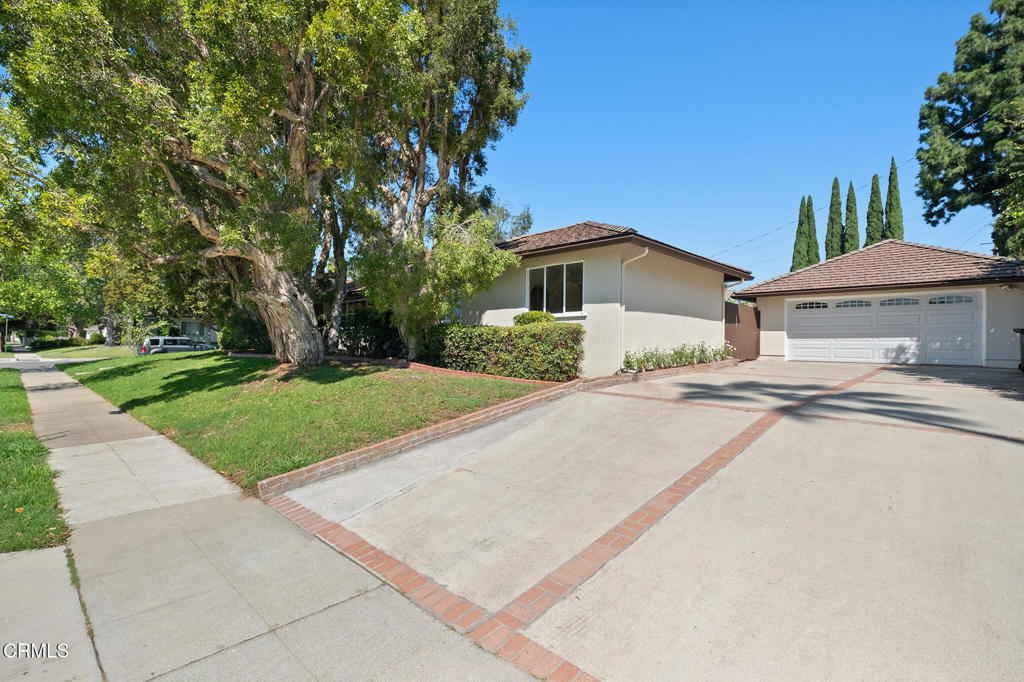 Property photo 28