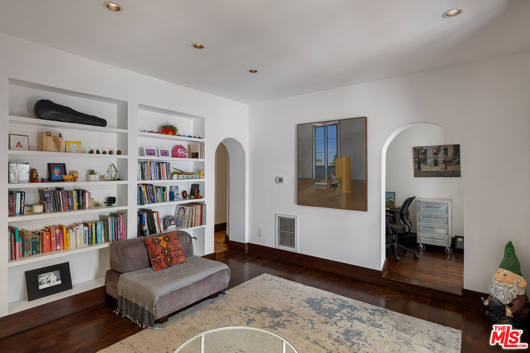 Property photo 47