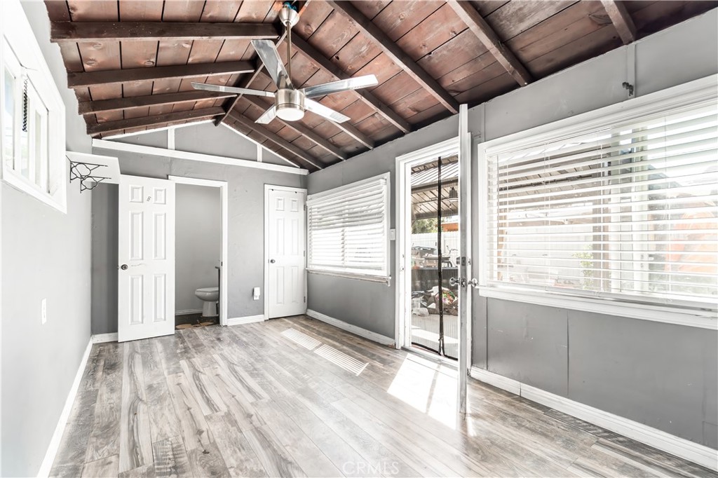 Property photo 31