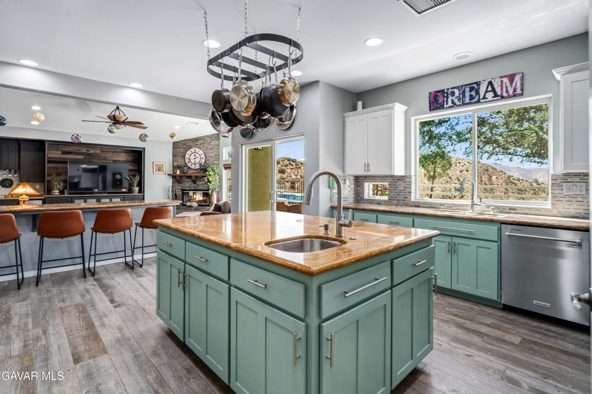 Property photo 27