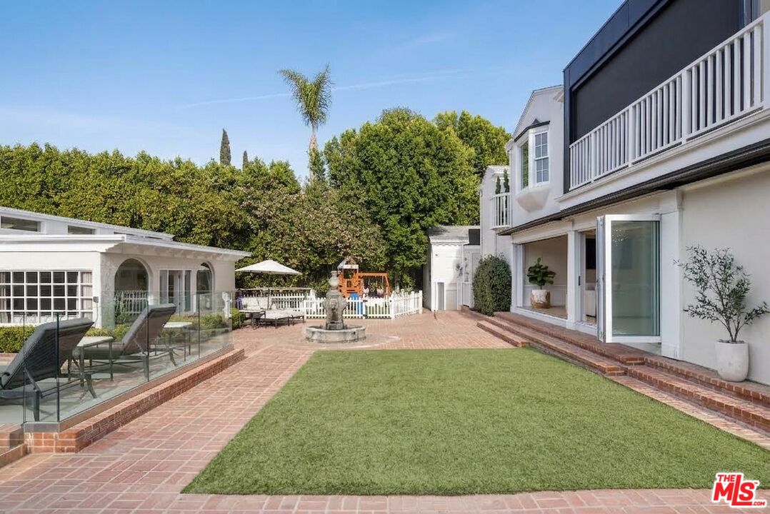 Property photo 25