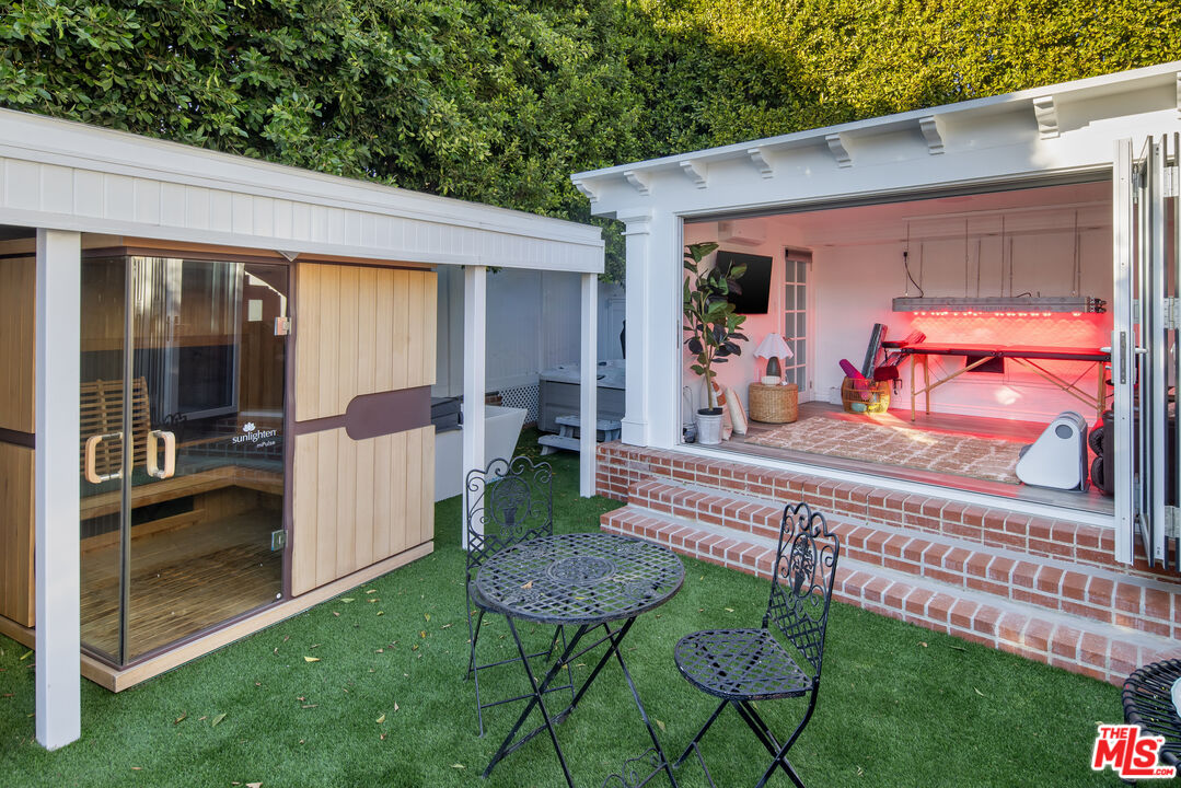 Property photo 28