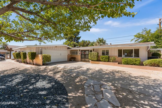 Property photo 32