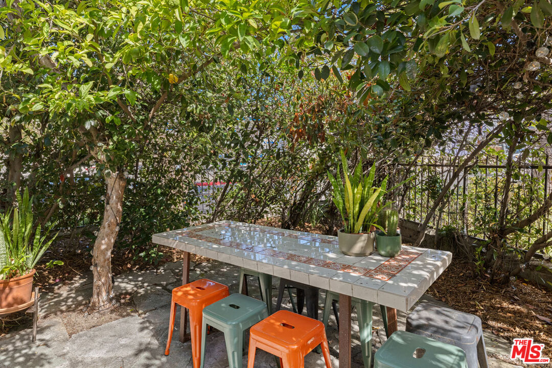 Property photo 25