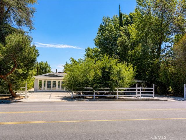 Property photo 35