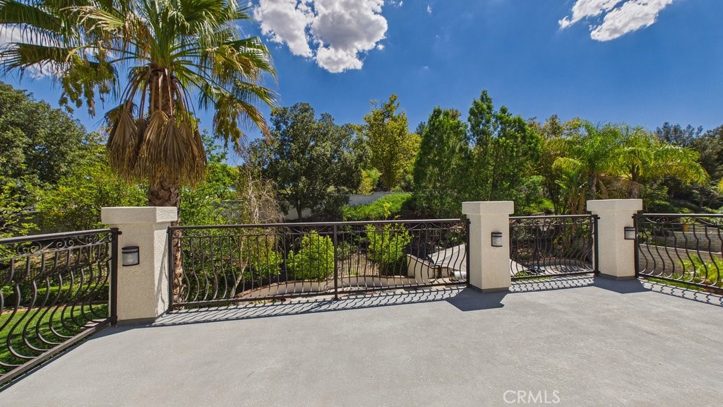 Property photo 46