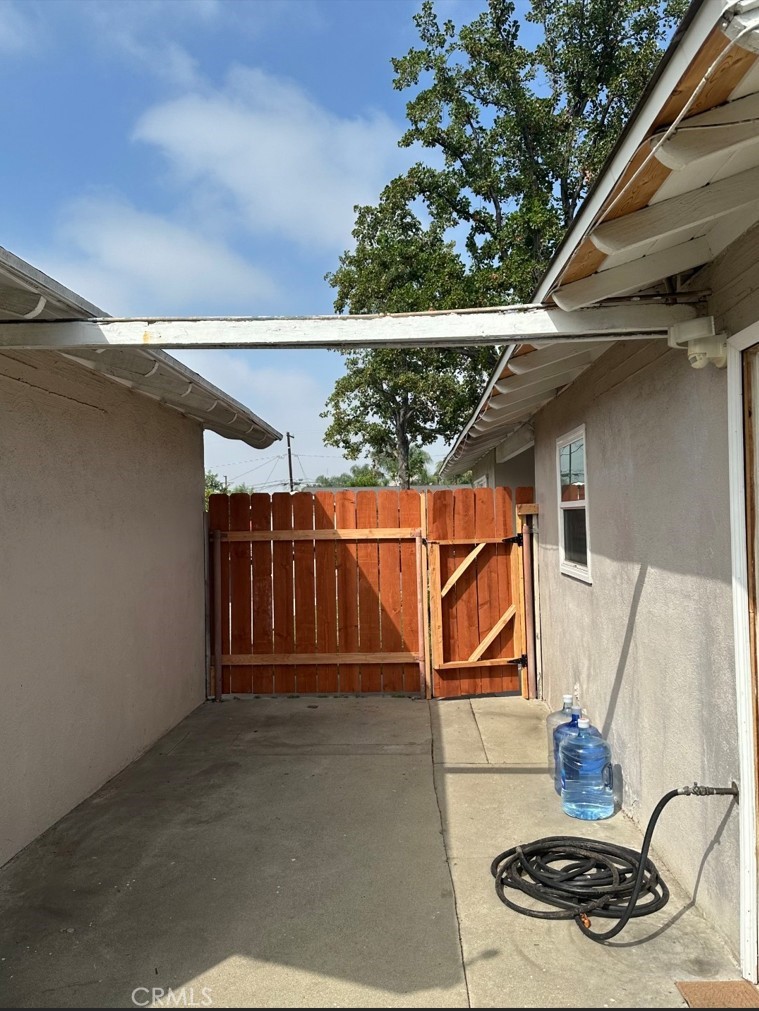 Property photo 31
