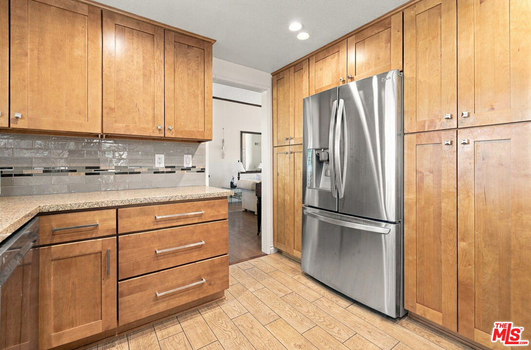 Property photo 44