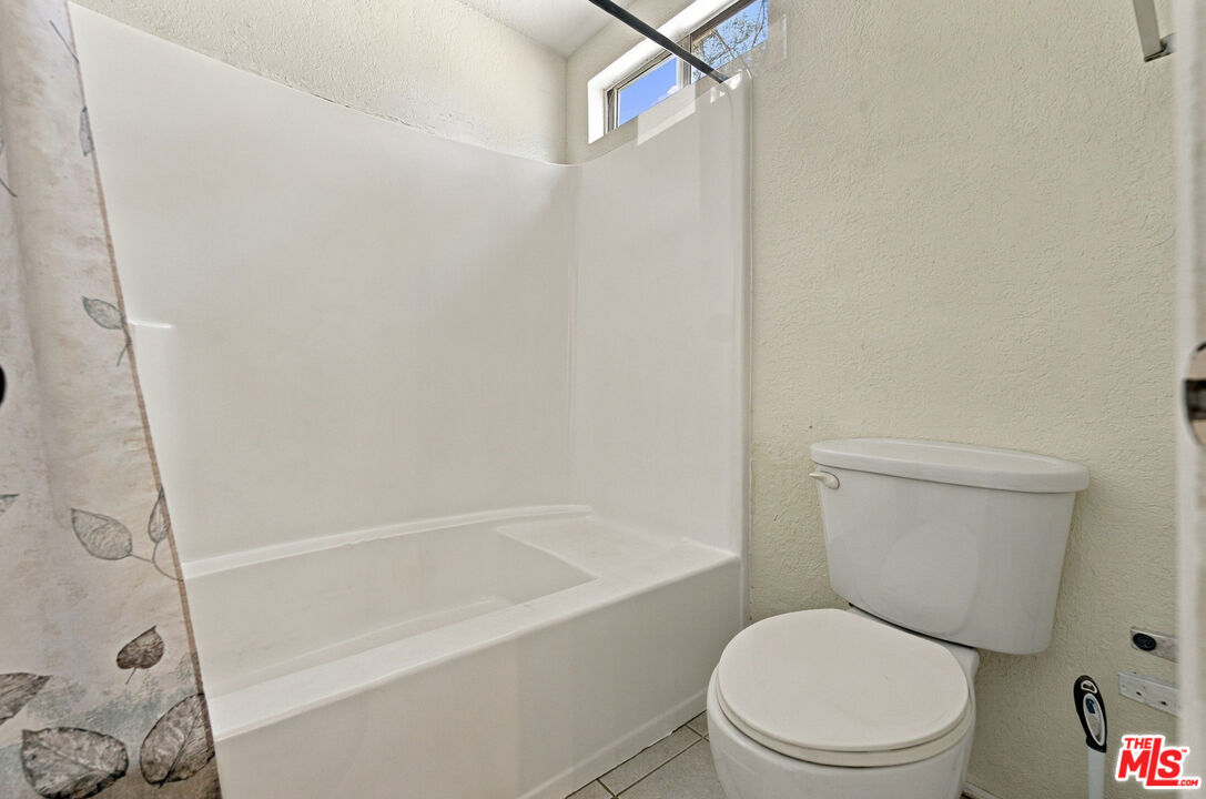Property photo 50