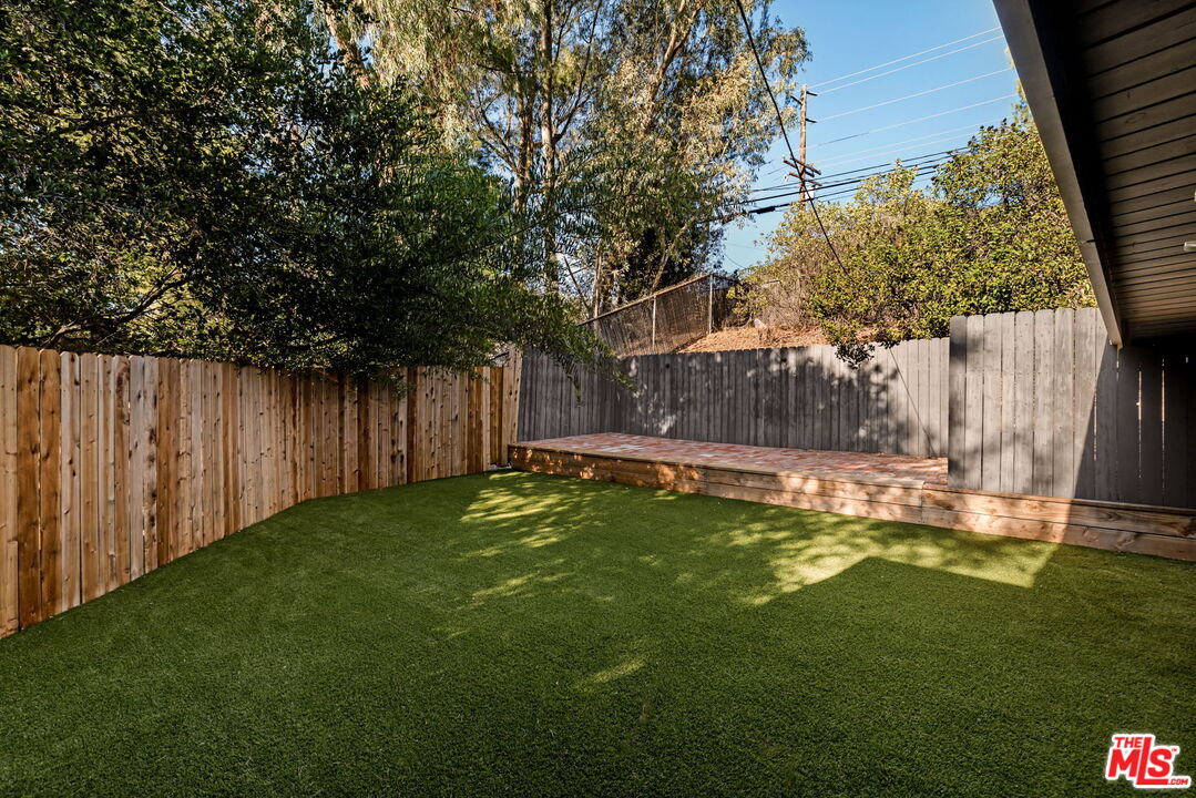 Property photo 44
