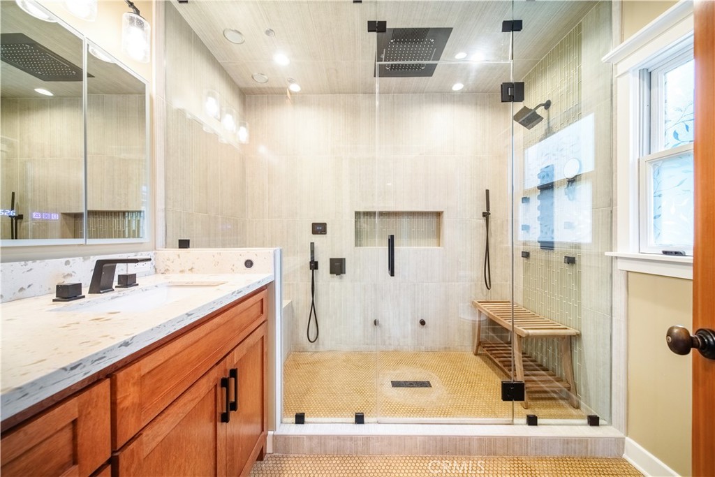 Property photo 50