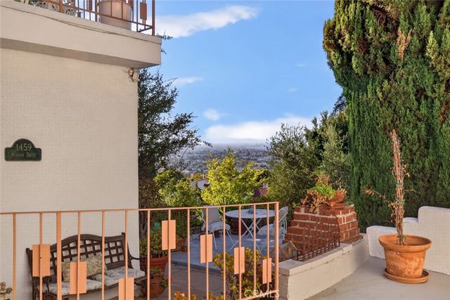 Property photo 43