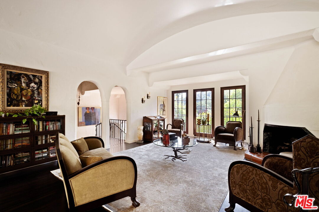 Property photo 23