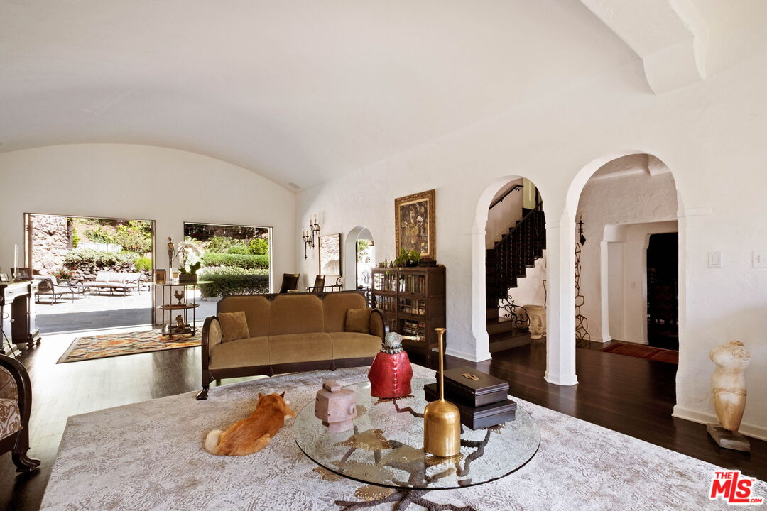 Property photo 24
