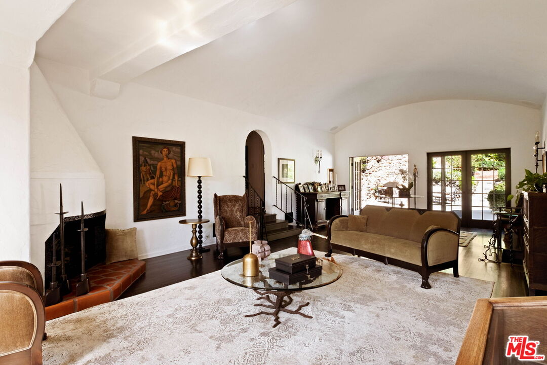 Property photo 25