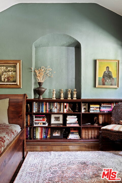 Property photo 33