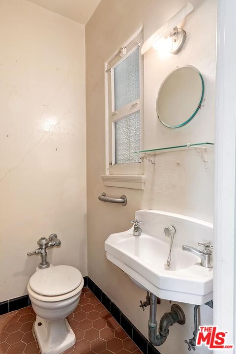 Property photo 25