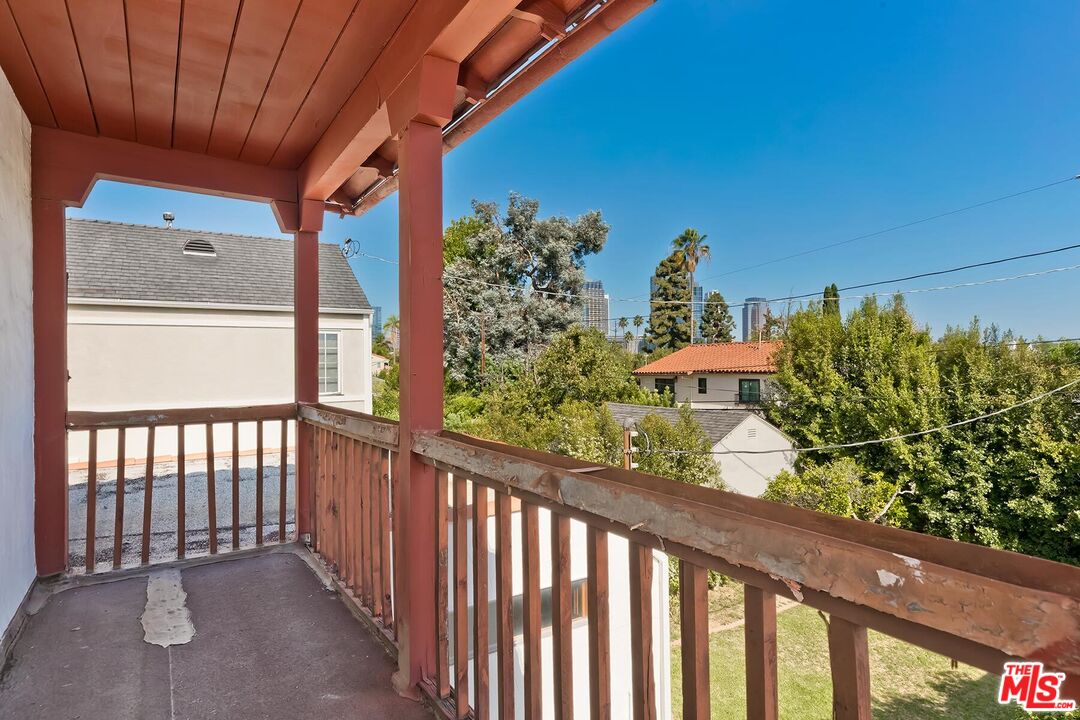Property photo 33