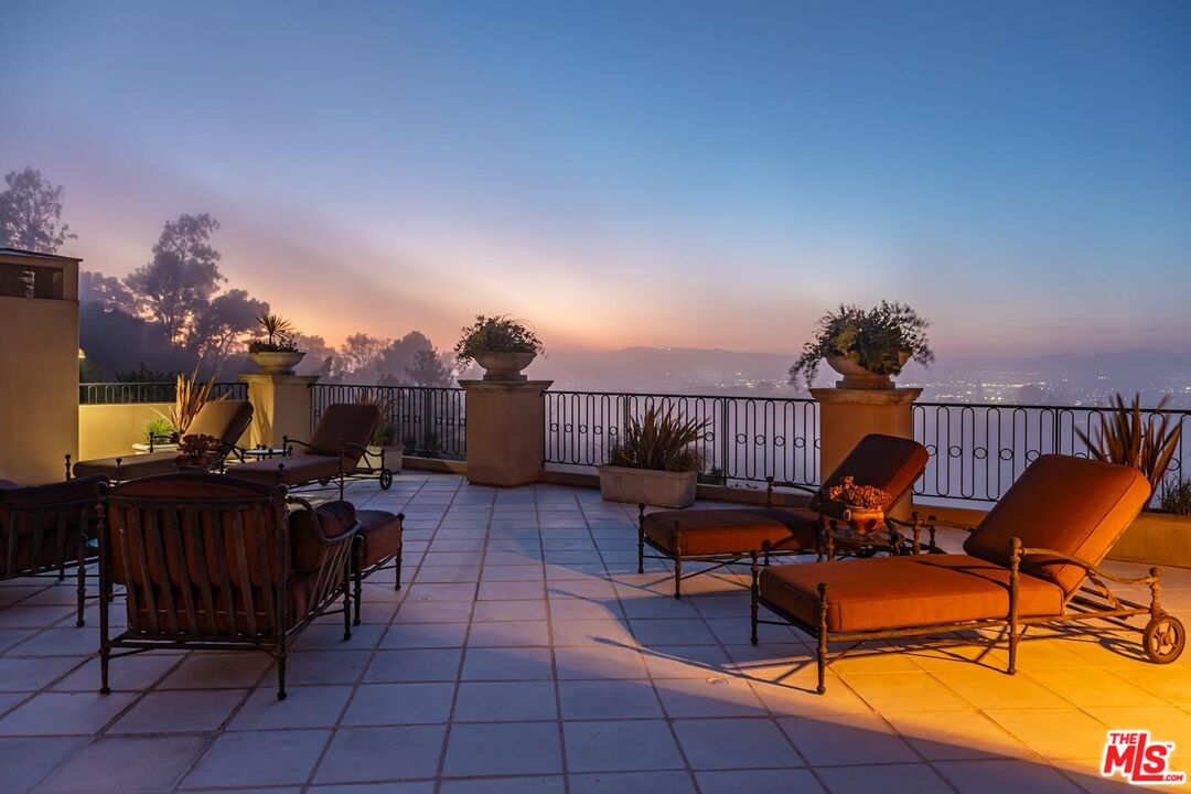 Property photo 45