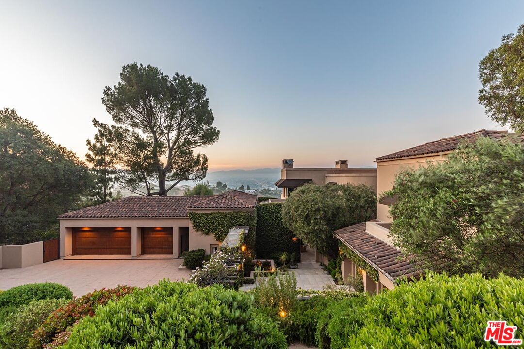 Property photo 46