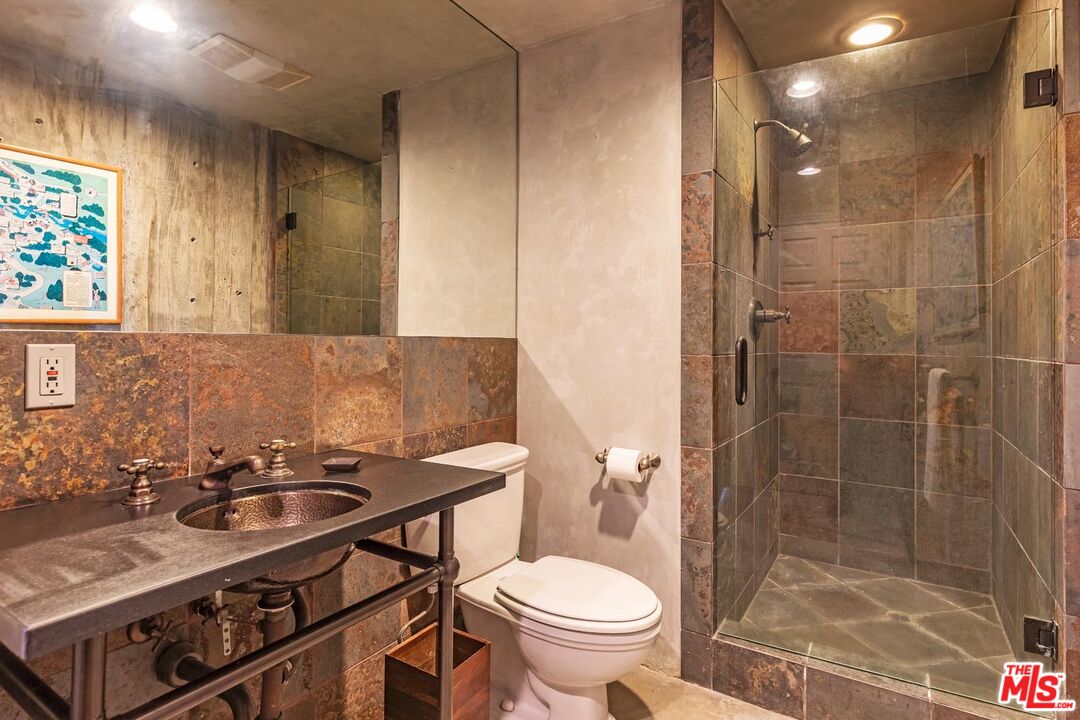 Property photo 50