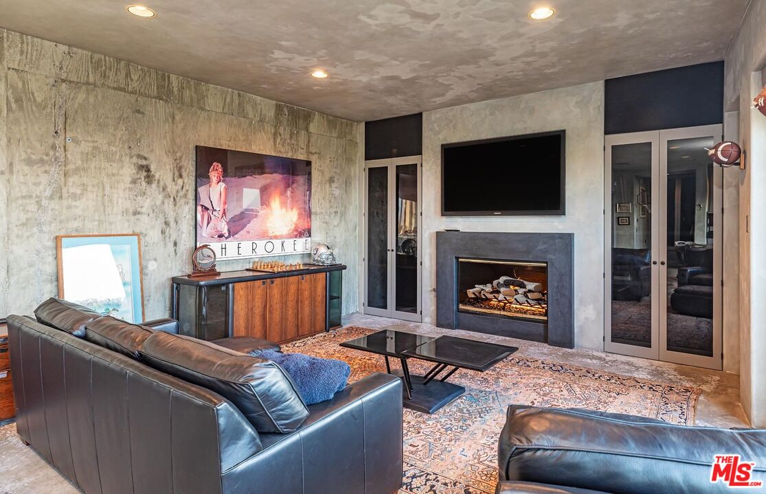 Property photo 51