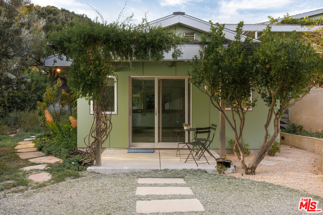 Property photo 32