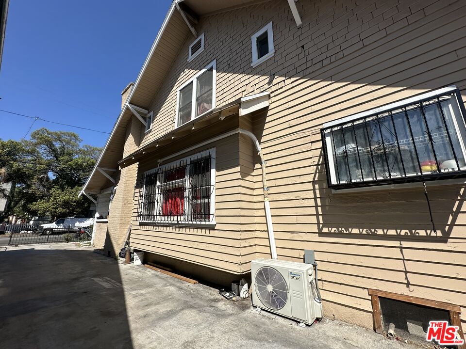 Property photo 11