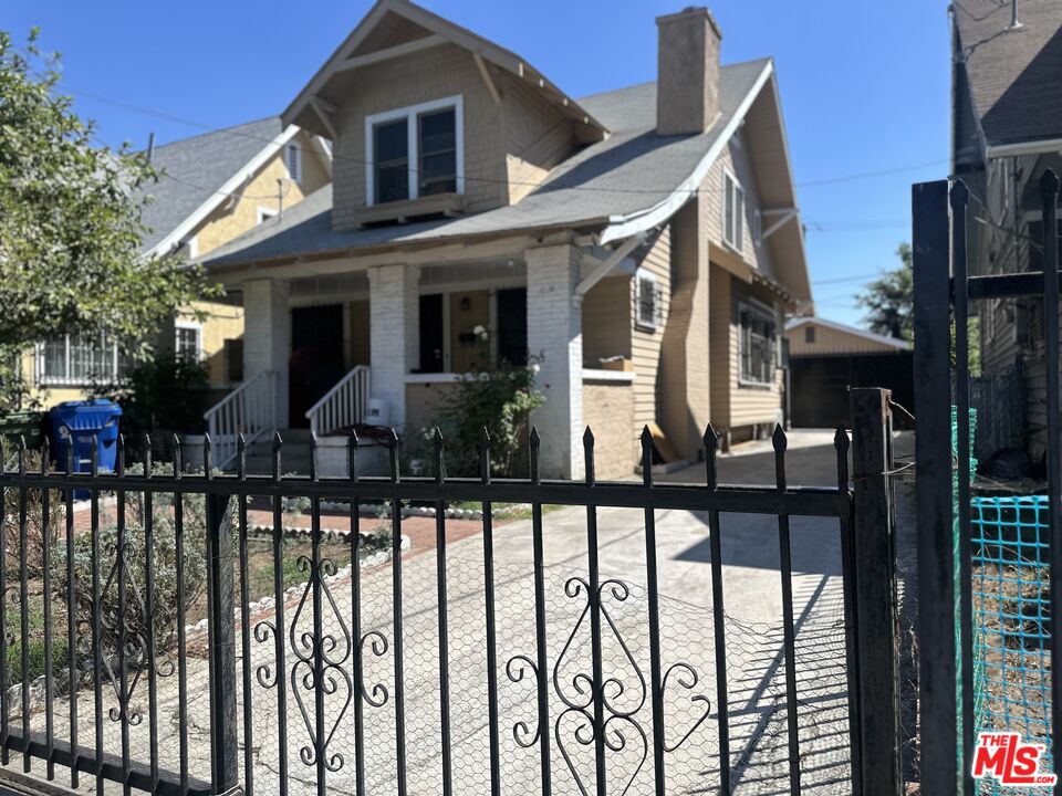 Property photo 8