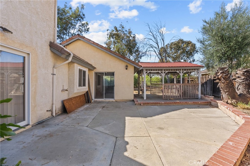 Property photo 32