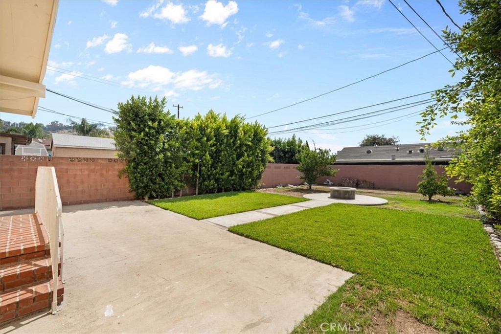 Property photo 32