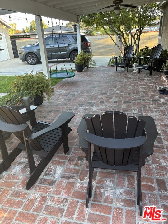 Property photo 32