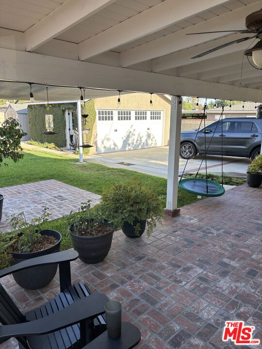 Property photo 33