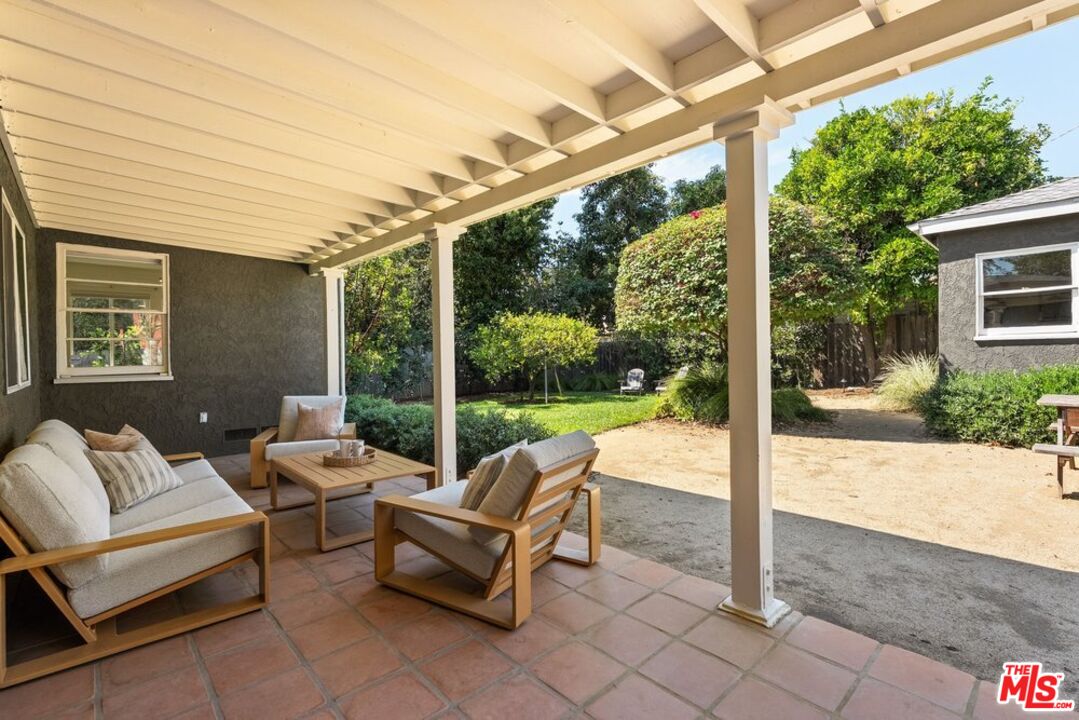 Property photo 32