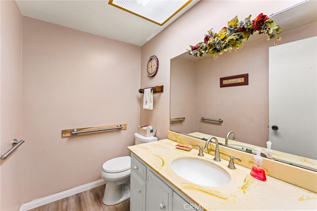 Property photo 34