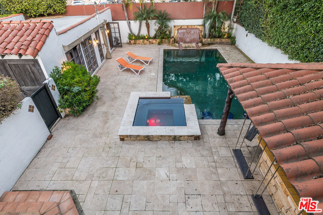 Property photo 44