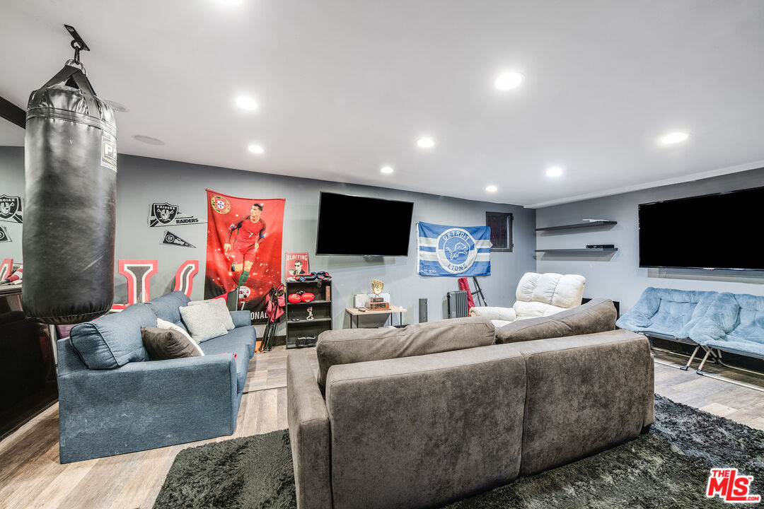 Property photo 45