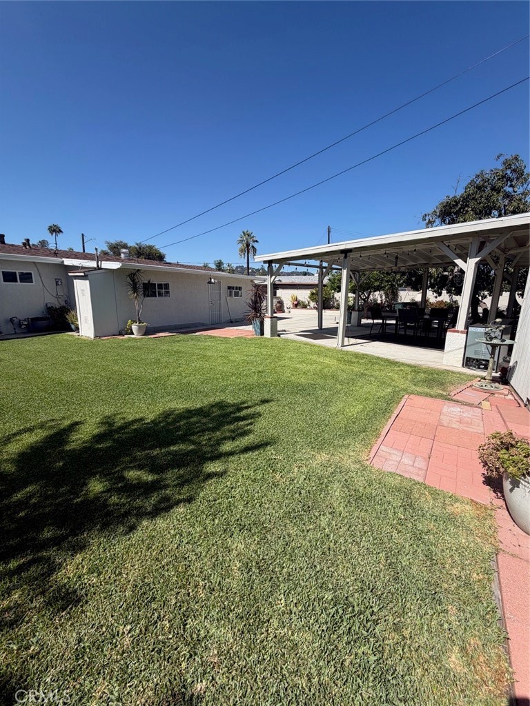 Property photo 25