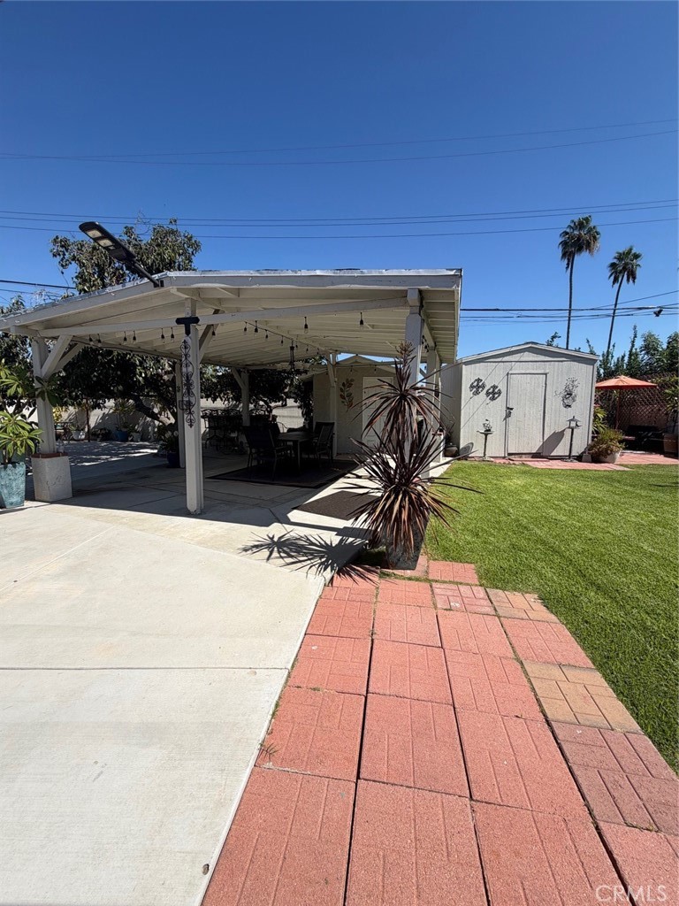 Property photo 33
