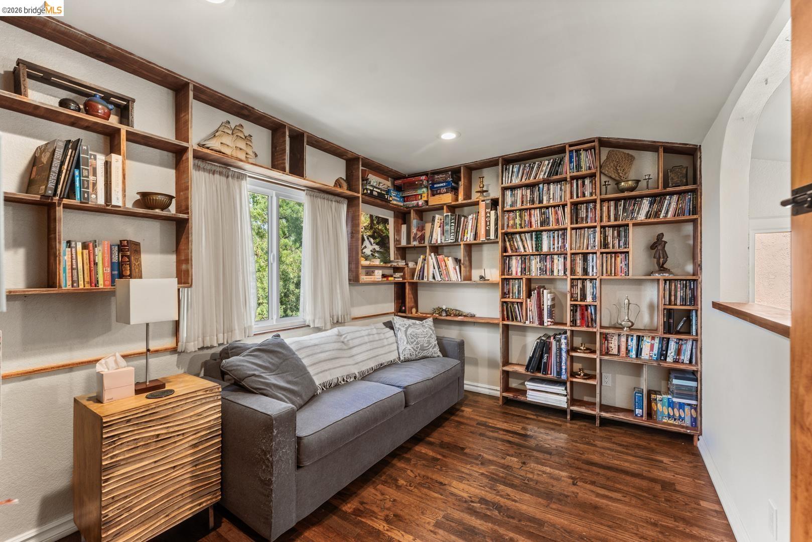 Property photo 25