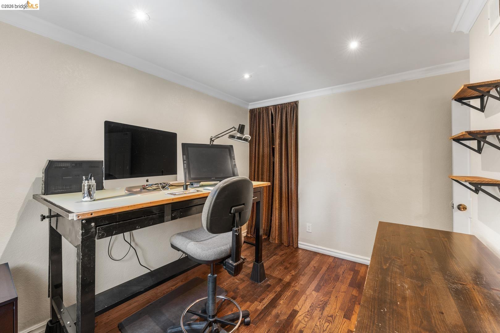 Property photo 35