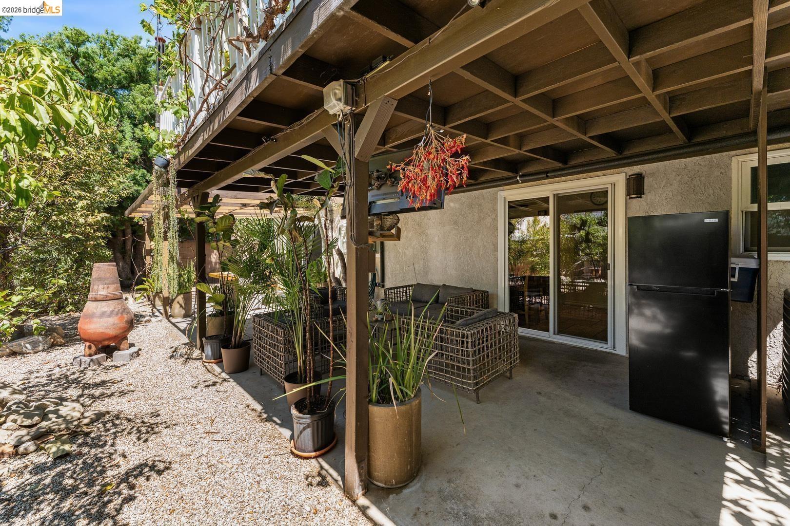 Property photo 28