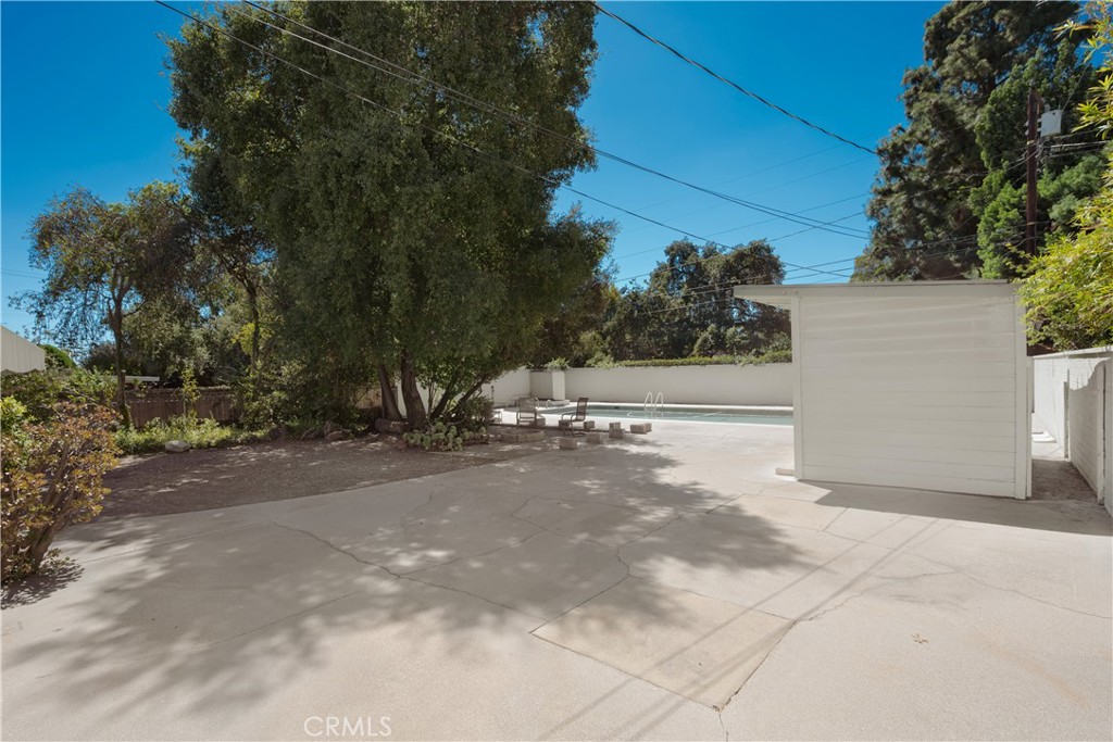 Property photo 37