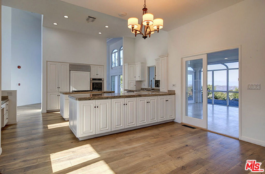 Property photo 44