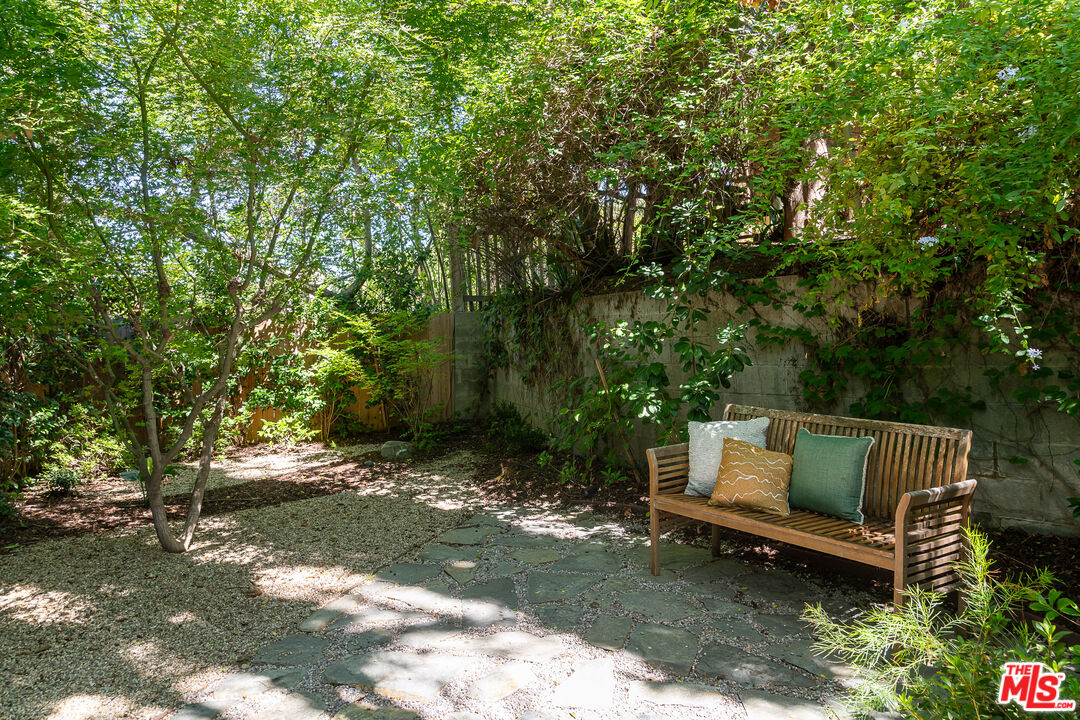 Property photo 46