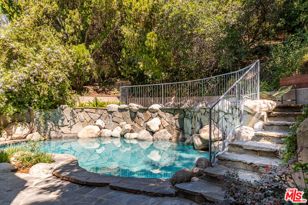 Property photo 47