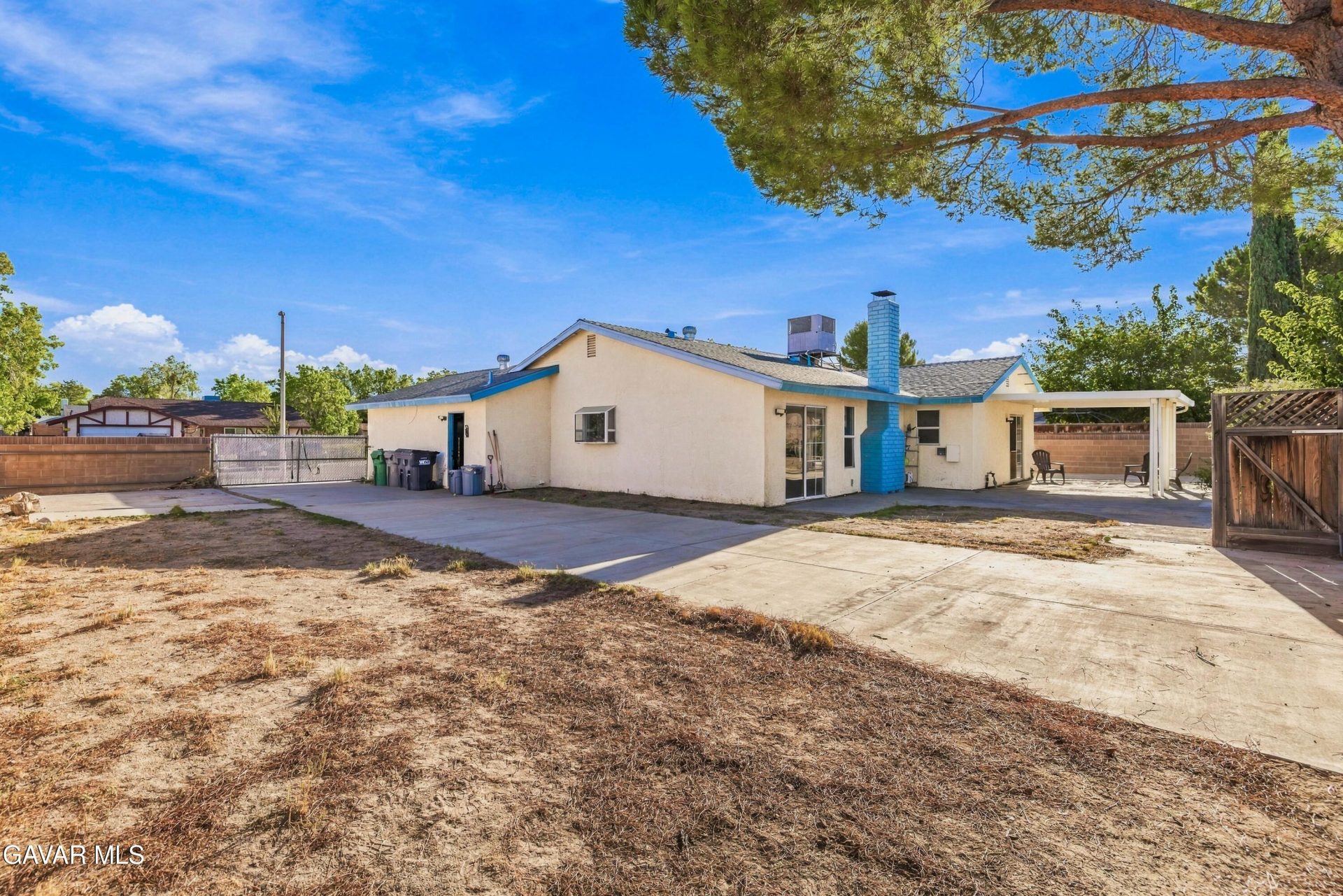 Property photo 33