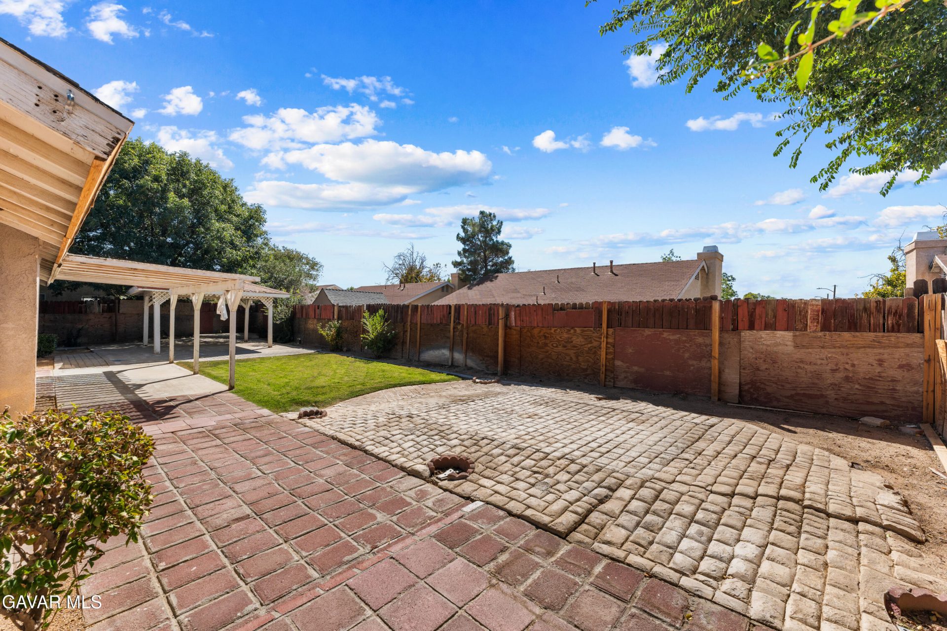 Property photo 35