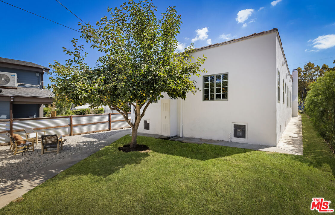 Property photo 30