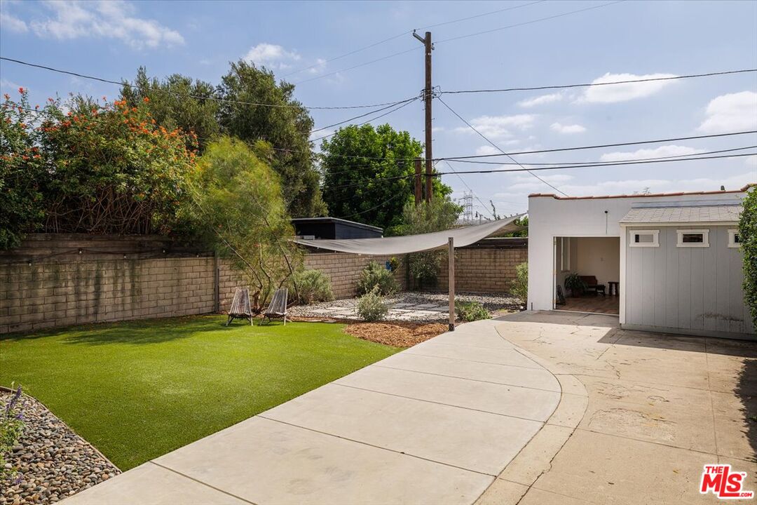 Property photo 31